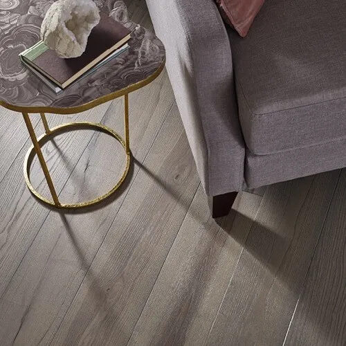 imgi_13_Reflections-Ash-SW659-05045-Transcendent-Bedroom-Wood-Detail-H_500x500 Hardwood Flooring | Warnike Carpet & Tile