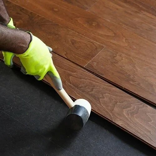 Hardwood Installation | Warnike Carpet & Tile